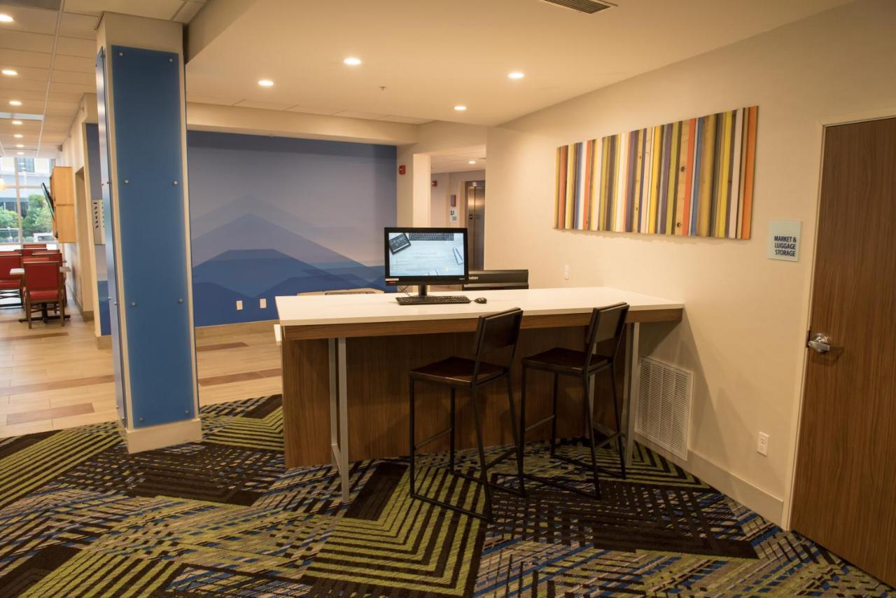 Holiday Inn Express & Suites Dayton North - Vandalia By Ihg Extérieur photo