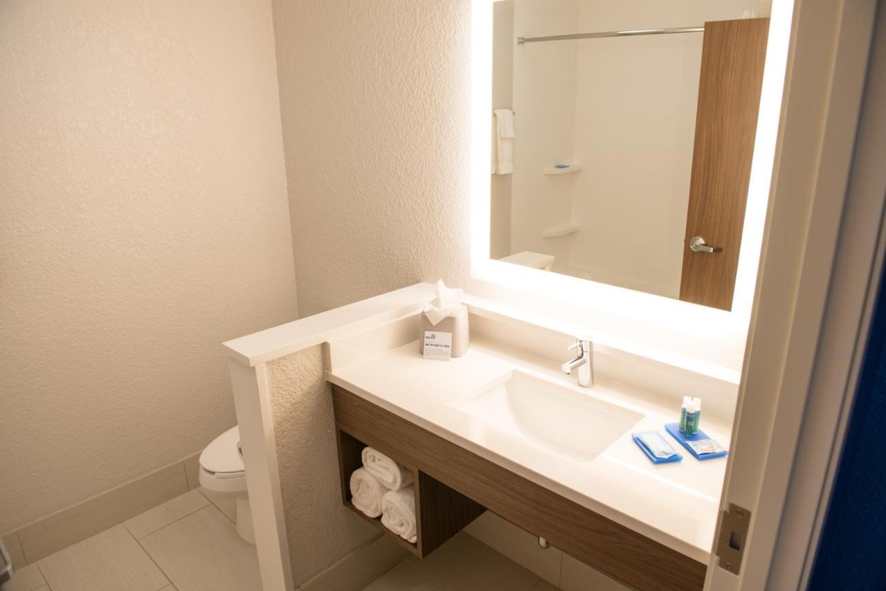 Holiday Inn Express & Suites Dayton North - Vandalia By Ihg Extérieur photo