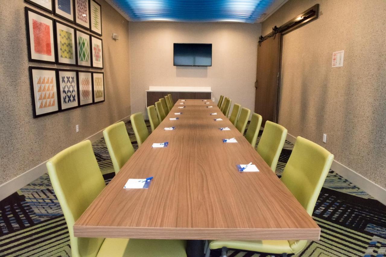 Holiday Inn Express & Suites Dayton North - Vandalia By Ihg Extérieur photo